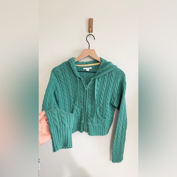 American Eagle Cropped Cable Knit Zip-Up Sweater in Teal - Picture 5 of 5